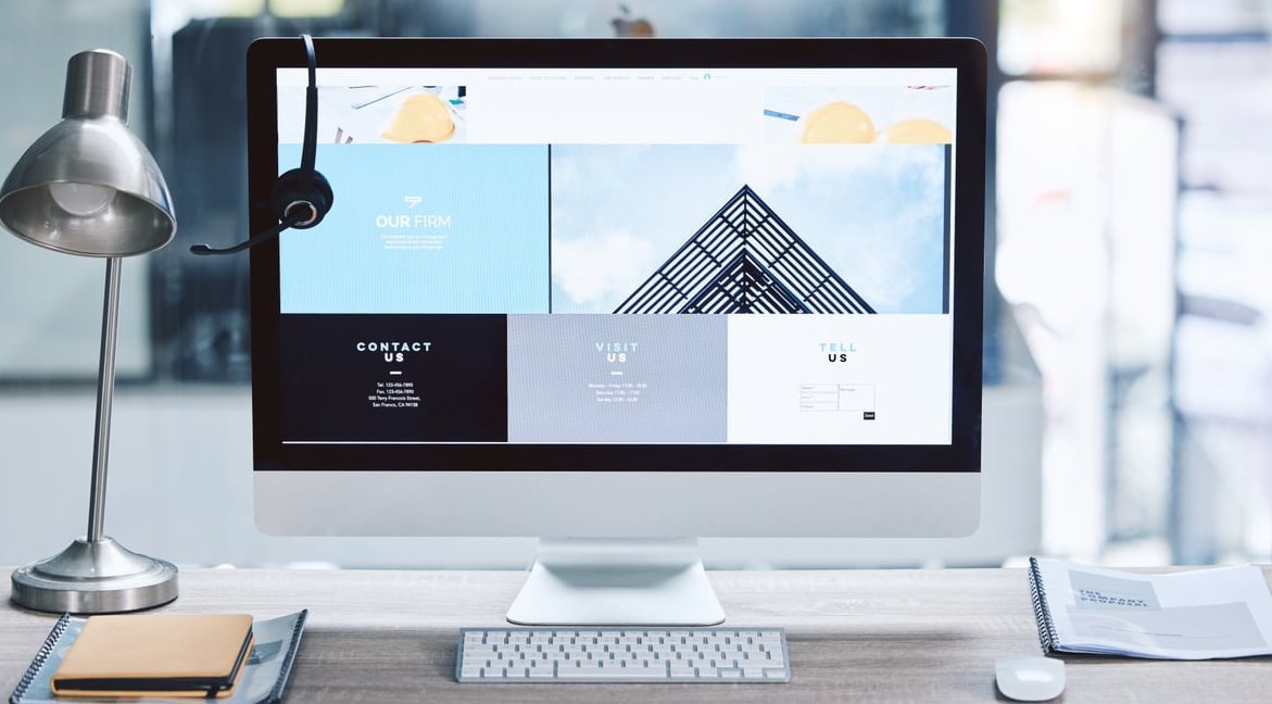 sticky header website